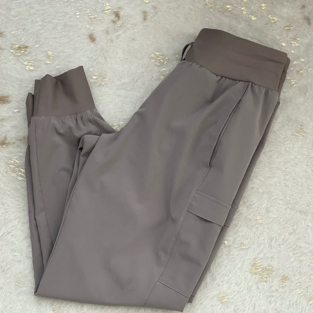 Calia mid rise cargo joggers